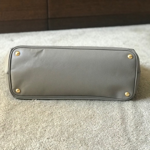 Prada Lux Saffiano Argilla Handbag - Picture 4 of 8